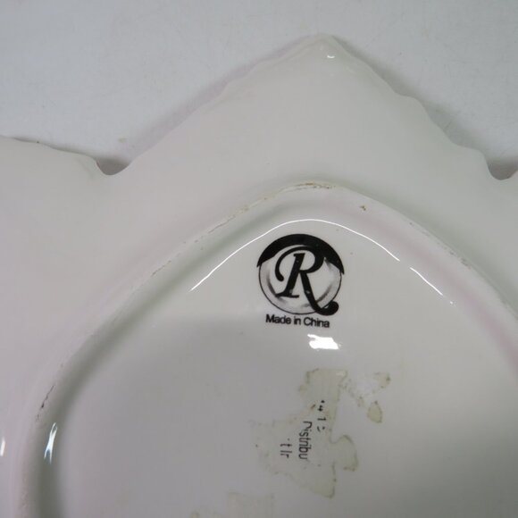 Ceramic (2) Leaf Plates - Picture 7 of 10